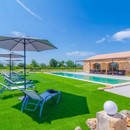 Gusti Villa